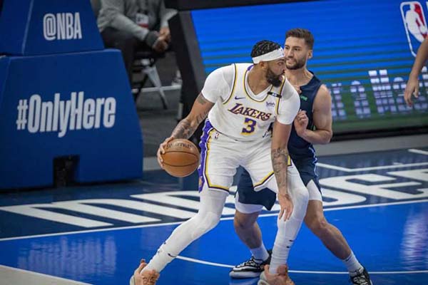 nba在線(xiàn)直播觀(guān)看